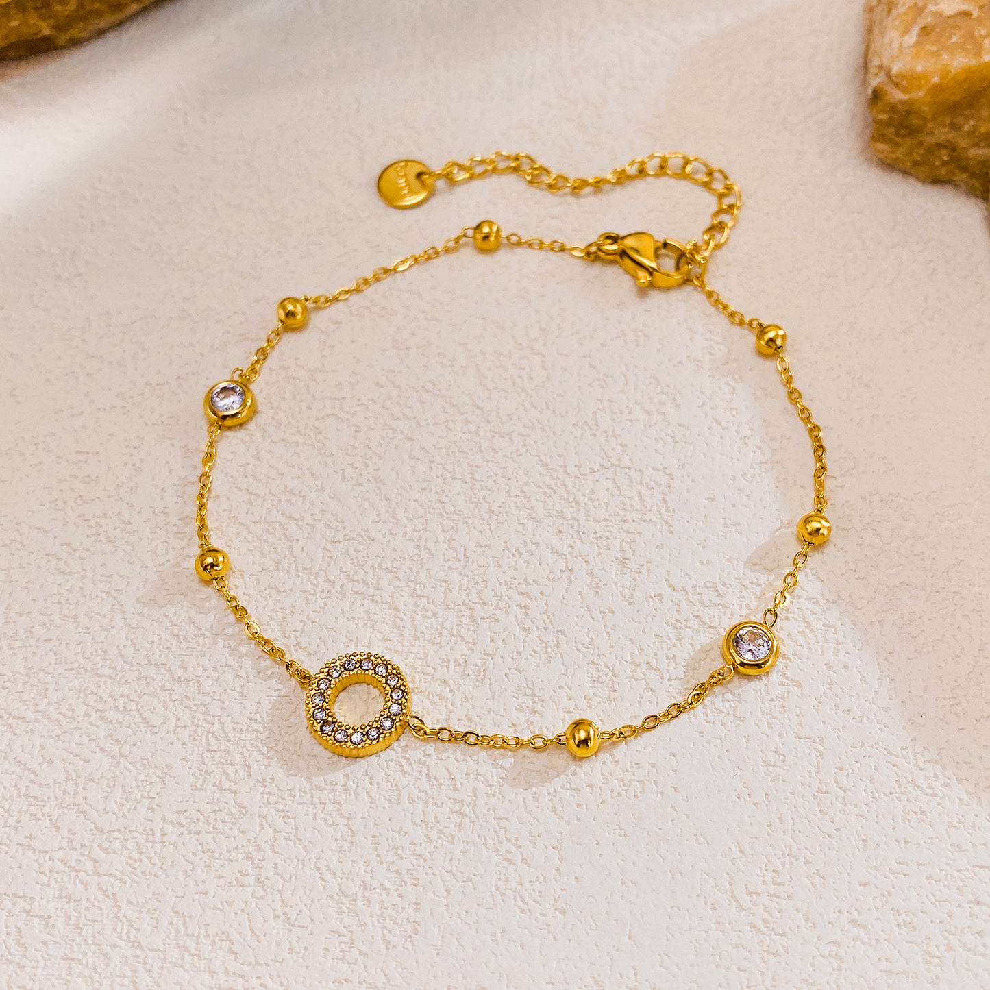 Auric Elegance | Bracciale di Lusso in Oro