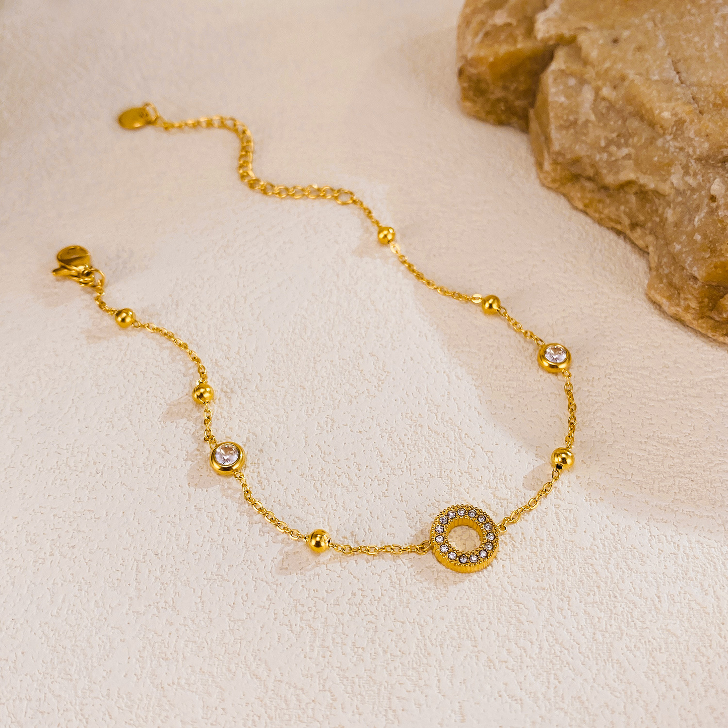 Auric Elegance | Bracciale di Lusso in Oro