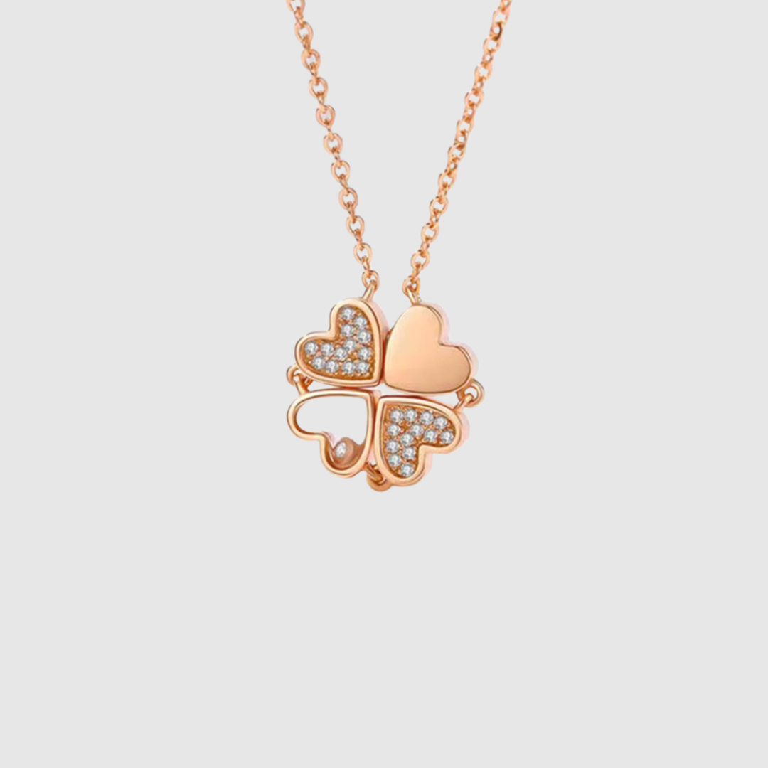 Charming Clover – Collana in Titanio