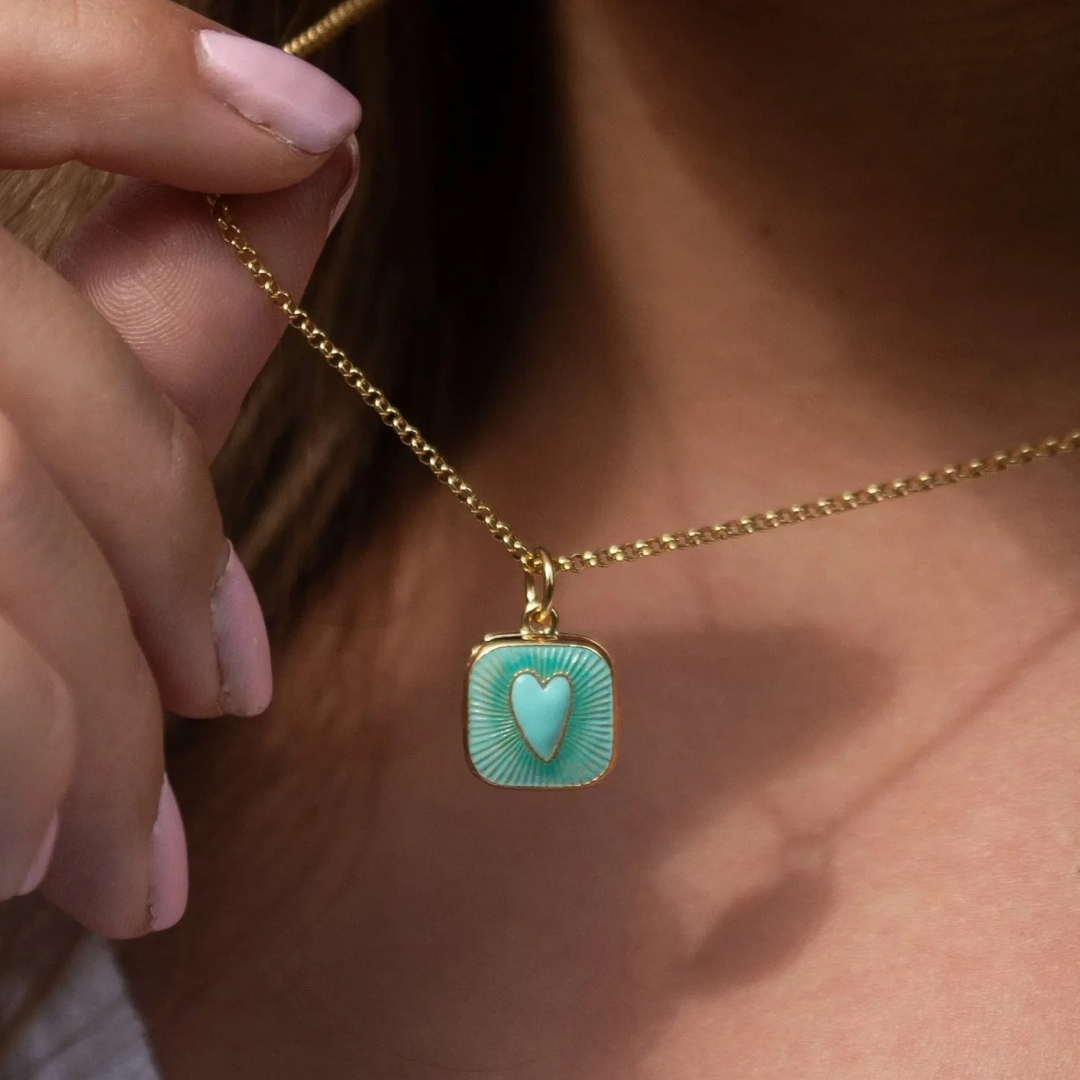 Love's Glow – Collana con Cuore in Acciaio Inossidabile Colorato