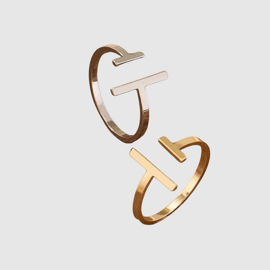 GraceLine – Anello a Forma di T